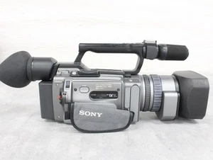 Sony DCR-VX2100 MiniDV Digital Video Camera Camcorder Japan Version Tested Worki - Picture 1 of 13