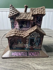 VTG BELCO Haunted House 7" Plastic Halloween Light Up House 70s NICE WORKS! - Picture 1 of 13