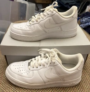 Nike Air Force 1 '07 Low Triple blanco 316122111 usado en excelente estado en caja original - Imagen 1 de 17