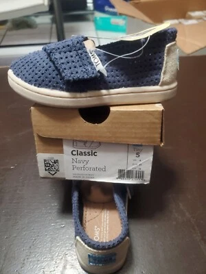 Zapatos Toms Clásicos Azul Marino Perforados Talla 5 Pequeño Niño Niña Unisex Foto 1 de 4