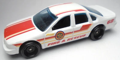2021 HOT WHEELS '96 CHEVY IMPALA SS FIRE RESCUE WHITE 3" CAR W/ RED & ORANGE - Image 1 of 4