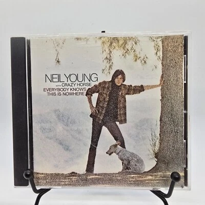 Neil Young with Crazy Horse- Everybody Knows This Is Nowhere Foto 1 de 3