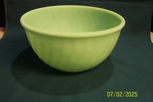 VINTAGE FIRE KING JADE-ITE SWIRL GROSSE RÜHRSCHÜSSEL GEBRAUCHT, IN EINWANDFREIEM ZUSTAND - Bild 1 von 4