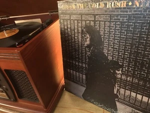 NEIL YOUNG - AFTER THE GOLD RUSH Vinyl LP + Lyric Inner RS 6383 - Bild 1 von 7