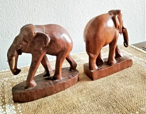 Hand carved Solid Wood Elephant Sculpture Statue x 2 - Imagen 1 de 5