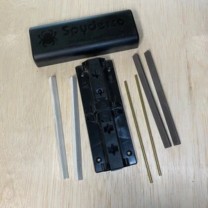 Spyderco Knife Sharpener Tri-Angle Sharpmaker Set Complete - Picture 1 of 6