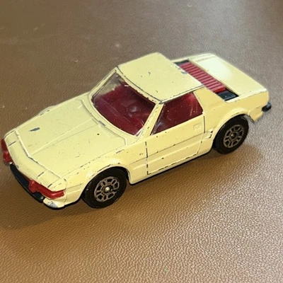 Fiat XI/9 Corgi Juniors 1/36 Die-Cast Made in Gt Britain (Beige/Red)Vintage - Image 1 of 4