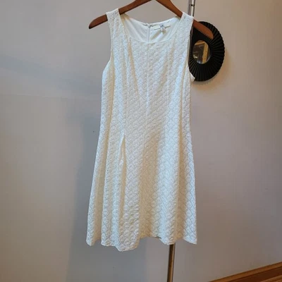 YA LosAngeles Dress White Lace Size Small Lined Rear Zipper Flare - Image 1 of 4