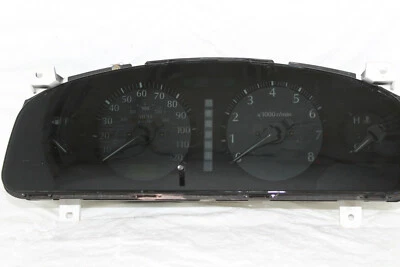 Cuadro de instrumentos velocímetro 02 03 Infiniti QX4 medidores de panel 202.097 millas Foto 1 de 4