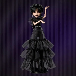 Monster High X Wednesday Addams Rave'N Vestido Muñeca Mattel Nuevo - Imagen 1 de 5