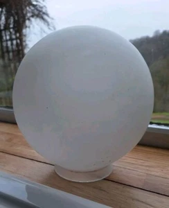 White Glass Globe Lightshade, Replacement Spare 20cm Wide, Neck Is 9.5cm Opening - Picture 1 of 3