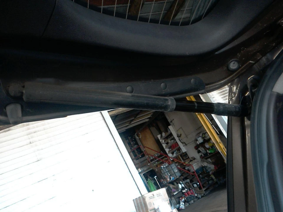 Motor de elevação 15 16 17 18 19 20 21 KIA SEDONA porta traseira - Imagem 1 de 1