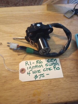 Llave interruptor de encendido Yamaha R1 R6 Yamaha YZF R6 R1 OEM 4 CABLES LEER Foto 1 de 4