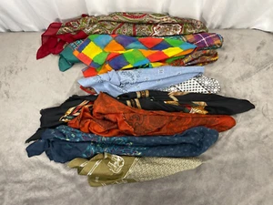 Lot of 10 Vintage Scarfs Multicolor Retro Assorted Patterns Y2K Square Scarfs - Picture 1 of 16