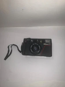 Nikon L35 AF 35mm Point and Shoot Film Camera FOR PARTS OR REPAIR - Picture 1 of 6