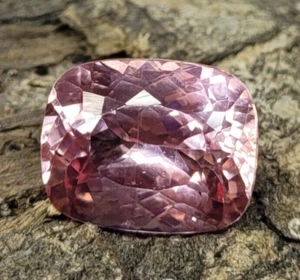 Loose Gemstone 13 Ct Natural Padparadscha Sapphire Certified Cushion cut W450 - Picture 1 of 11