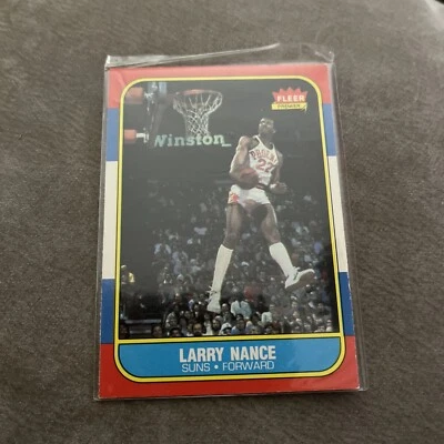 1986 Fleer #78 Larry Nance Mint Basketball  - Image 1 of 4