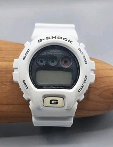 Casio G-Shock White 1289 DW-6900FS - Men’s Watch It Needs A New Battery - Picture 1 of 5