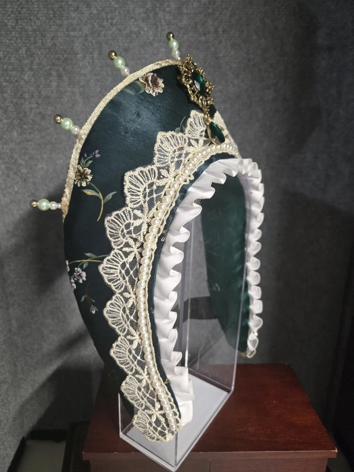 Tudor Capucha Francesa Renacimiento Cabeza Pieza Hecha a Mano ÚNICA EN SU CLASE Foto 1 de 4