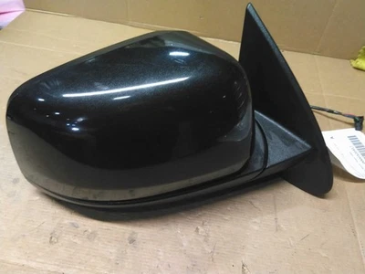 Espejo retrovisor derecho usado se adapta a: Dodge Durango 2013 pintado eléctrico sin memoria sin puerta Foto 1 de 4