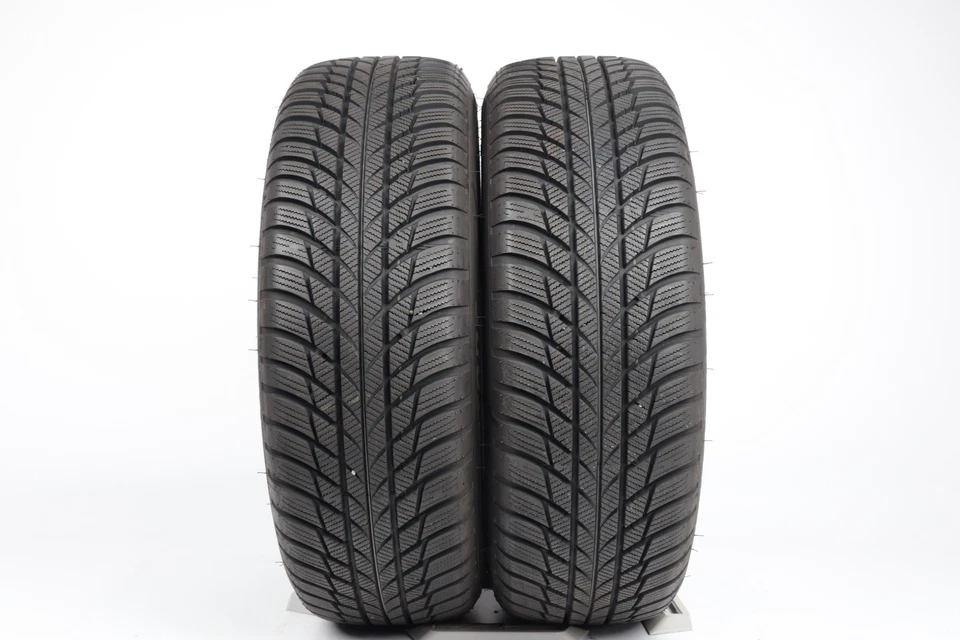 2x Winterreifen Bridgestone  Blizzak LM001* RSC 205/60R16 92H 205 60 16 Zoll - Bild 1 von 1