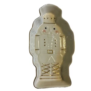 Piatto Schiaccianoci Mikasa Ceramica Bordo Dorato Raro Natale Festività Babbo Natale Caramelle  - Foto 1 di 4