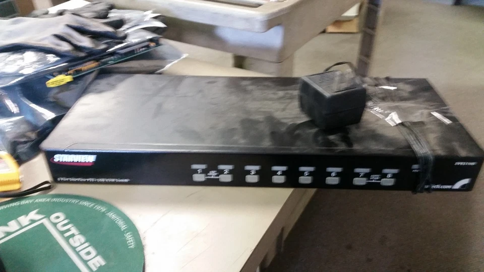 StarTech Smartview 8-Port KVM Switch [no cables] 1U Rack Mount PS2 USB SV831HD - Image 1 of 1