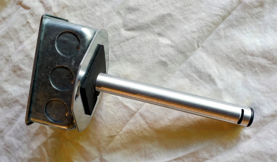 Temperature/Humidity Sensor KHD2-T85 Duct Mounted 2%,1000Ω RTD @32˚F (0˚C) New - Image 1 of 4