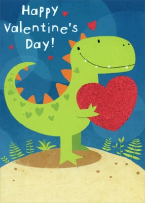 Tarjeta de San Valentín para niños RSVP Dinosaurio verde con corazón rojo Foto 1 de 2