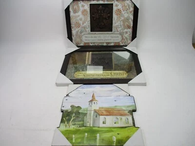 Farmhouse & Praise Decor Wall Picture 14.5x11 x2 & 10.5x10.5 Mixed LOT Of 3 - Image 1 of 4