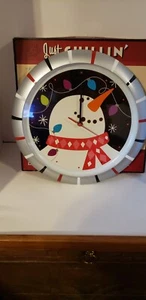 Cracker Barrel Just Chillin Wall Clock Home Decor Musical Snowman Vintage - Picture 1 of 7