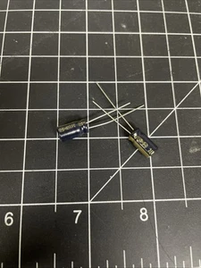 Mercedes-Benz W126 Clock Repair Capacitor Kit (Dash/ Instrument Cluster Clock) - Picture 1 of 1