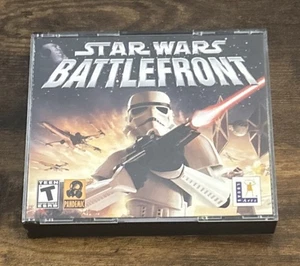 De colección 2004 LucasArts Star Wars Battlefront PC 3 Discos Set en Estuche! - Imagen 1 de 5