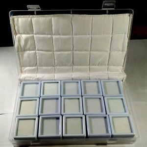 Espositore Portaoggetti Scatola Plastica con Inserto Bianco Cotone Vestiti con Scatola 15 Pezzi - Foto 1 di 6