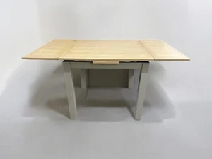 White Wax Finished Oak Top & Grey Painted 2-4 Extending Dining Table RRP £399 - Picture 1 of 11