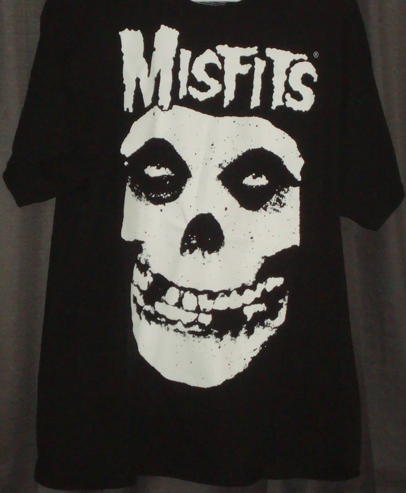 Misfits Punk Rock Band Skull Logo XL X-Large Black T-Shirt - Image 1 of 1