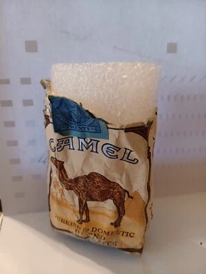 Pack vacío de camellos de est. 1951 Foto 1 de 4