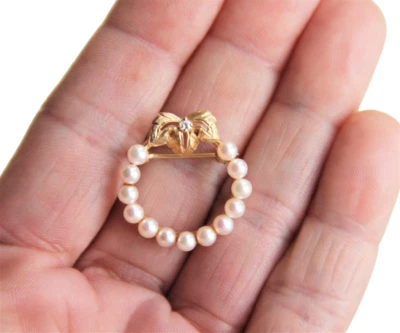 Broche pequeño broche hoja corte diamante corona diamante perlas oro amarillo 14K 3,2 gr Foto 1 de 4