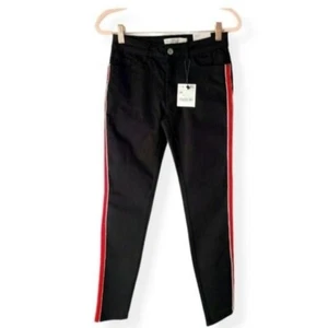 NWT Zara Black Striped Skinny Military Ankle Jeans Size 36 EU / 4 US, MSRP $89 - Picture 1 of 9