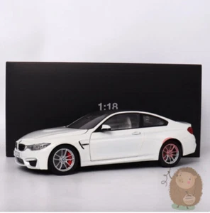 paragon 1/18 BMW M4 Coupe G82 open Alloy Diecast Metal Car Model Gifts White - Picture 1 of 8