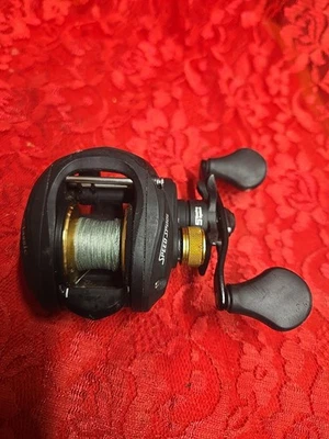 Carrete de baitcasting Lew's Classic Speed para diestros CSS1H Foto 1 de 4