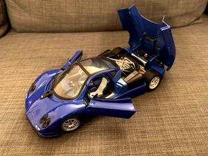PAGANI ZONDA C12 - SOLIDO 1:18 SCALE MODEL (BLUE) - Foto 1 di 4