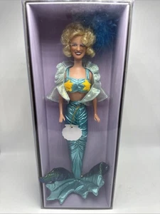 Miss M Productions Bette Midler Delores De Lago Meerjungfrau Puppe Originalverpackt - Bild 1 von 17