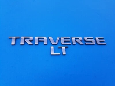 09 10 11 12 13 14 15 16 17 JUEGO DE INSIGNIA EMBLEMA TRASERO CHEVROLET TRAVERSE LT (2016) Foto 1 de 4