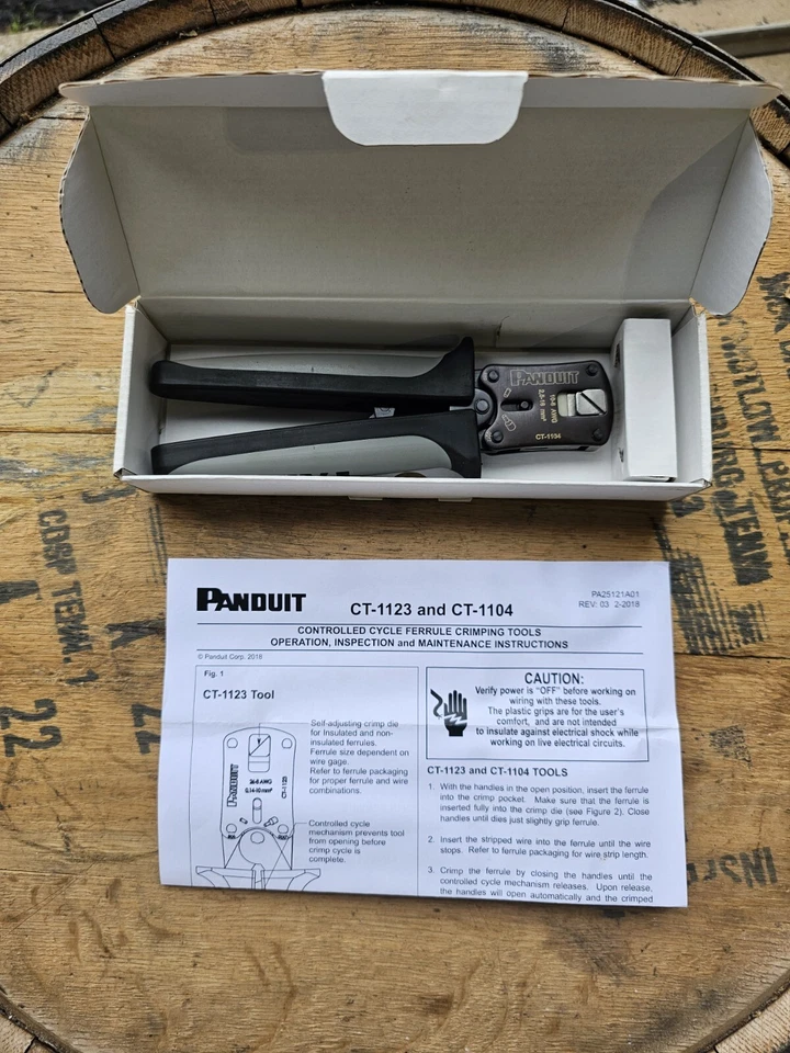 PANDUIT CT-1104 CONTROLLED CYCLE FERRULE CRIMPING TOOL 10-6 AWG 2,5-16 MM² - Image 1 of 4