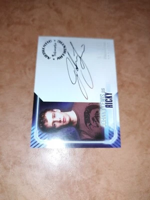 ALIENS VS. PREDATOR REQUIEM INKWORKS AUTOGRAPH CARD, JOHNNY LEWIS AS RICKY (A-3) - Image 1 of 2