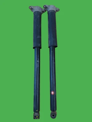 VOLVO V40 2.0 DIESEL PAIR OF REAR SHOCK ABSORBERS RIGHT LEFT 31317964 — 第 1/4 张图片