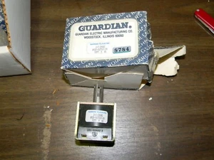 Guardian 2-C-24VDC (A420-065514-00) Solenoid, 24 VDC, Continuous Duty - Picture 1 of 5
