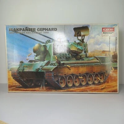 ACADEMY  1:35 KIT CARRO ARMATO FLAKPANZER GEPHARD WEST GERMAN TANK    ART  1336 - Immagine 1 di 4