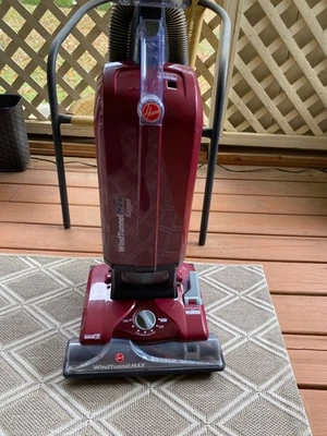 Hoover UH30600 WindTunnel Upright Vacuum Cleaner - Red tested works - Image 1 of 4